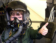 Child in flight simulator