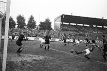 Away match at Holstein Kiel (0:1), 22 September 1957