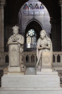 Minnesmärke över Ludvig XVI och Marie Antoinette i basilikan Saint-Denis.  