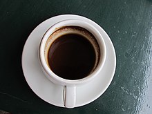 Grekiskt kaffe i en kopp  