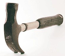 Un martillo de garra  