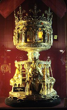 Ludvig IX köpte Jesu Kristi heliga krona till Baldwin II av Konstantinopel.  