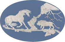 Caballo asustado por un león de Wedgwood y Thomas Bentley, según George Stubbs, 1780. Muestra la porcelana azul y blanca característica de Wedgwood