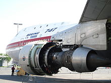 O motor turbofan Pratt & Whitney JT9D foi feito para o 747.