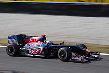 Jaime Alguersuari conduciendo para la Scuderia Toro Rosso en el Gran Premio de Italia.