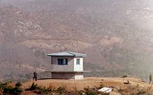 Uma parte da DMZ norte-coreana vista da Área de Segurança Conjunta em janeiro de 1976
