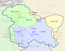 Mapa do antigo Principado de Cachemira; as áreas em azul fazem parte da Índia, as em verde pertencem ao Paquistão e as em amarelo à China