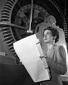 The US-American engineer Kitty Joyner 1952