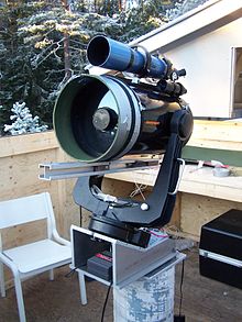 Catadioptrische telescoop op vorkbevestiging