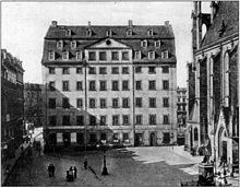 Photograph of the Thomas School in Leipzig from 1896. Bach's family lived in the left third of the house.