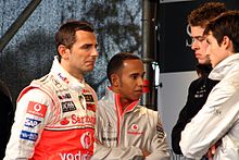 Lewis Hamilton met Pedro de la Rosa (links), Paul di Resta en Bruno Spengler in Stars and Cars 2007.