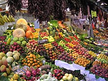Owoce i warzywa są źródłem witamin.