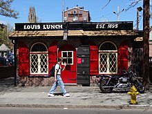 "Louis' Lunch" in New Haven (2012).