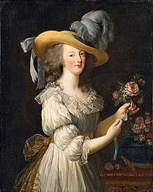 Marie Antoinette met strohoed en eenvoudige jurk in 1783, het jaar waarin met de bouw van het gehucht werd begonnen