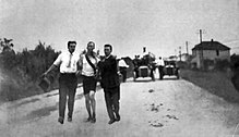 Thomas J. Hicks loopt de marathon op de Olympische Zomerspelen van 1904...
