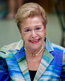 Mary Higgins Clark vuonna 2012  