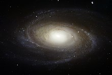 En bild från Hubble Space Telescope (HST) av Messier 81.