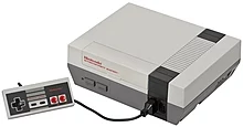 Miyamoto's Super Mario Bros. kwam met de NES in Amerika. Het spel en het systeem hebben bijgedragen aan de herstart van de Noord-Amerikaanse videogame-industrie na de crash van de game-industrie in 1983.  