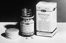 O metotrexato foi uma das primeiras drogas usadas para quimioterapia. Foi desenvolvido nos anos 50, e é usado como tratamento para diferentes doenças auto-imunes, como o câncer. Ele também pode ser usado para tratar uma gravidez ectópica, ou para realizar um aborto.