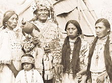 Members of the Nlaka'pamux, ca. 1914