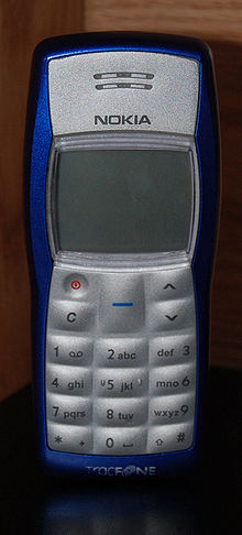 Nokia 1100 (ca 2003); een typische feature telefoon.