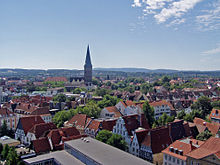 View of the south of the city with the 103 m high Katharinen church