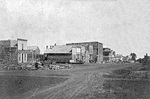 Calle principal, alrededor de 1865-1900  