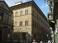 Facade and left side front of the Medici Palace