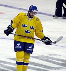 Peter Forsberg spelar för Sverige.  