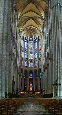 Emphasis on the vertical: Beauvais Cathedral, at 48.5 m the highest church vault in the world