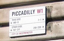 Značka ulice Piccadilly.