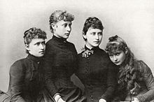 Alix en haar zussen (van links naar rechts) Irene, Victoria , Elisabeth en Alix