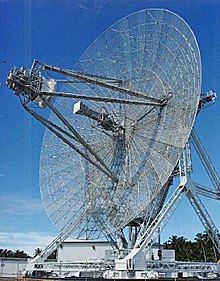 Uma antena de radar grande