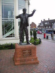 Standbeeld van Ralph Vaughan Williams in Dorking, Engeland