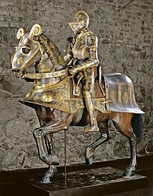 Armadura de chapa completa para homem e cavalo encomendada por Sigismund II Augustus (1550s).
