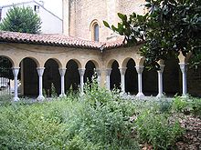 Tuin in het klooster van Saint-Gaudens  