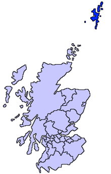Hvor øerne ligger (mørkere blå) og det skotske fastland (lysere blå)