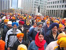 Deze Sikhs in Canada dragen een hoofddoek van tulband of hoofddoek als symbool en getuige van hun geloof.