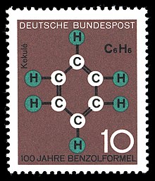 W 1964 roku niemiecka poczta wydała znaczek upamiętniający 100-lecie odkrycia benzenu.