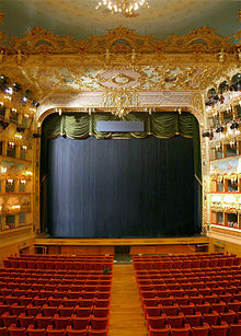 De binnenkant van het Teatro La Fenice in Venetië