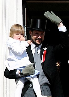 La princesa Ingrid Alexandra con su padre en 2007