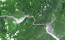 Flood protection: Three Gorges Dam (left) and Gezhouba Dam (right) as seen from space (photo taken in 2000)