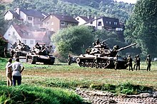 Military exercises in the Federal Republic of Germany were intended to ensure NATO's defence capability, photograph from the REFORGER manoeuvre in 1982.
