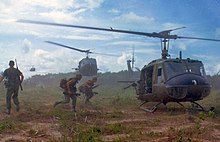 Helicopter mission in Vietnam, 1966