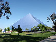 Walter Pyramid in Long Beach, Californië