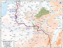 In 1915, the Allies tried to push in the flanks of the great German front arc between Lille and Verdun (upper half of the picture)