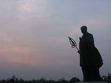 Estátua de Xuanzang no Gigante Ganso Selvagem Pagoda em Xi'an.