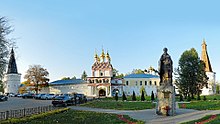 Het Jozef-Volokolamsk klooster in Volokolamsk.  