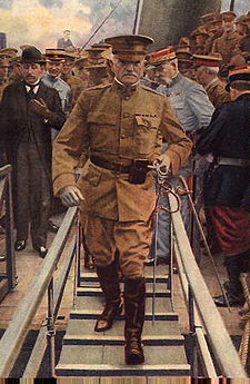 Le général Pershing débarque en France en 1917