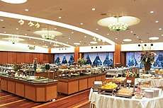日本のホテルでの朝食ビュッフェ